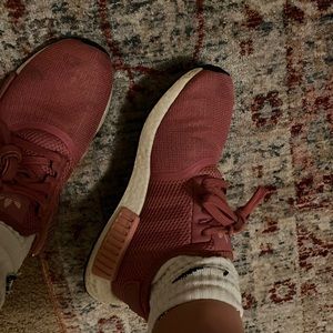 Womens size 8 tennis shoes